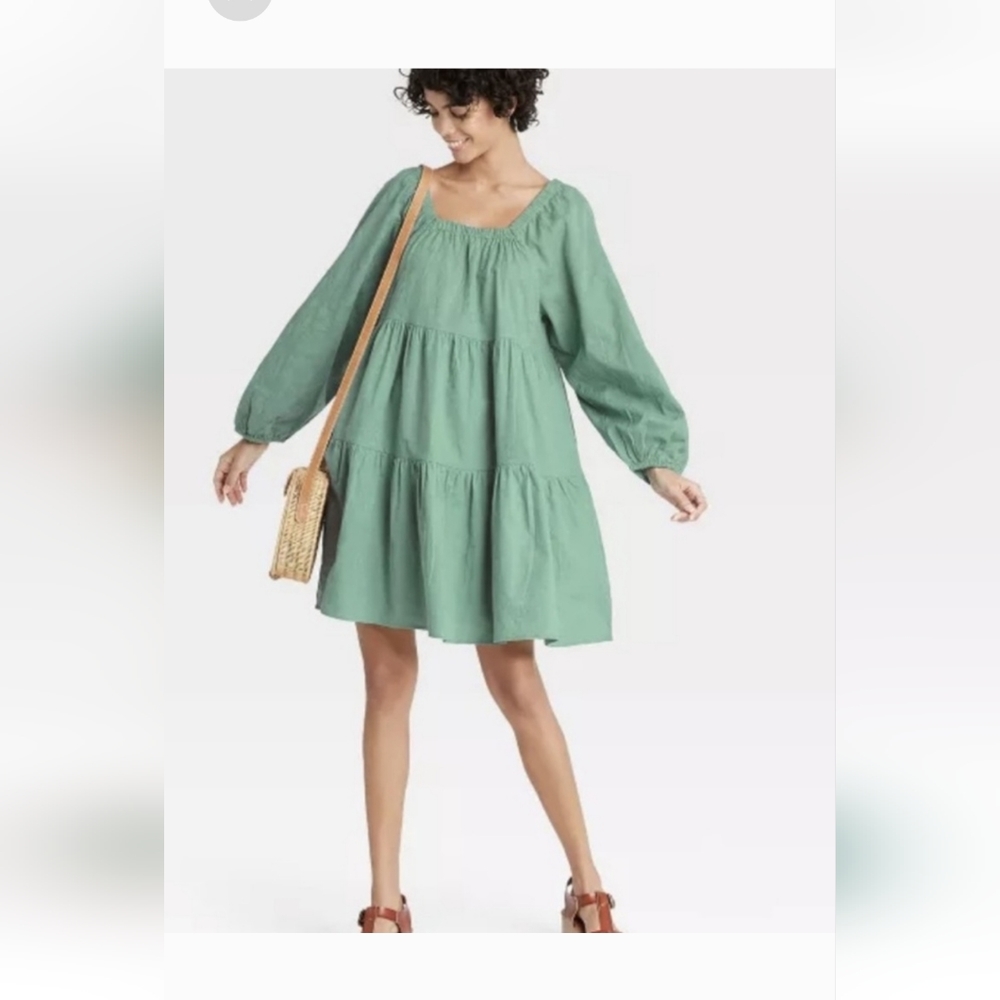 Universal Thread Puff Sleeve tiered Green Flowy square Neck  Smock Dress